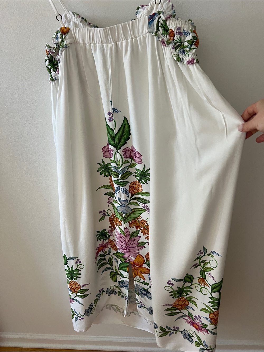 FARM Rio White Maxi Dress with Multicolor Floral Print - Picture 6 of 7